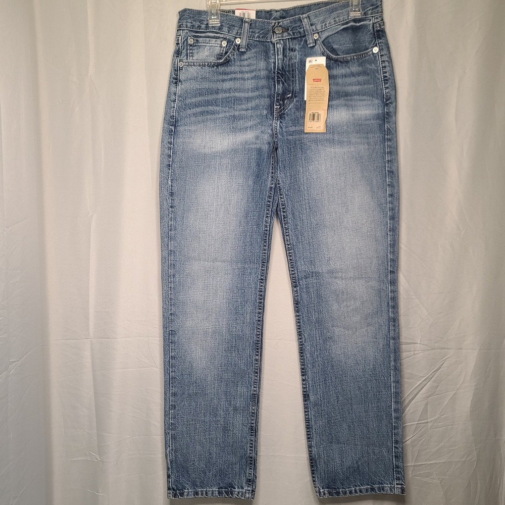 NWT Levis 514 Straight Fit Jeans Mens 30x30 Blue Medium Wash Denim Americana